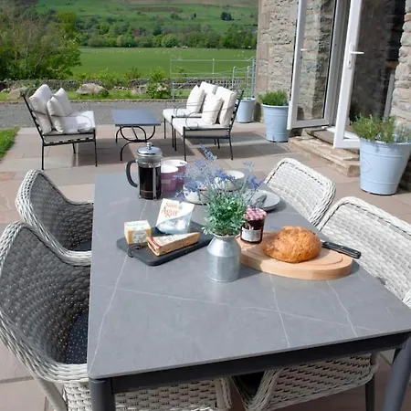 Relaxing Pet Friendly Rural Retreat